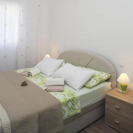 By The Sea Razanj, - 14357 Apartment Rogoznica (Sibenik-Knin)